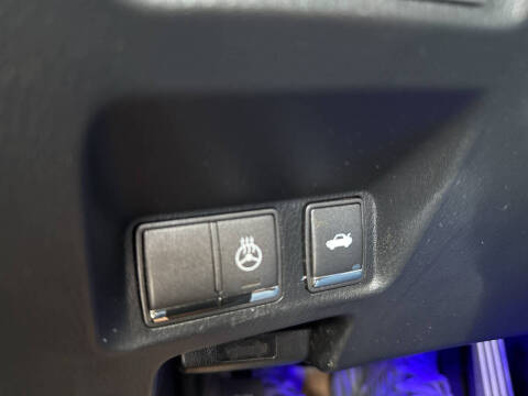 2015 Infiniti Q70 3.7