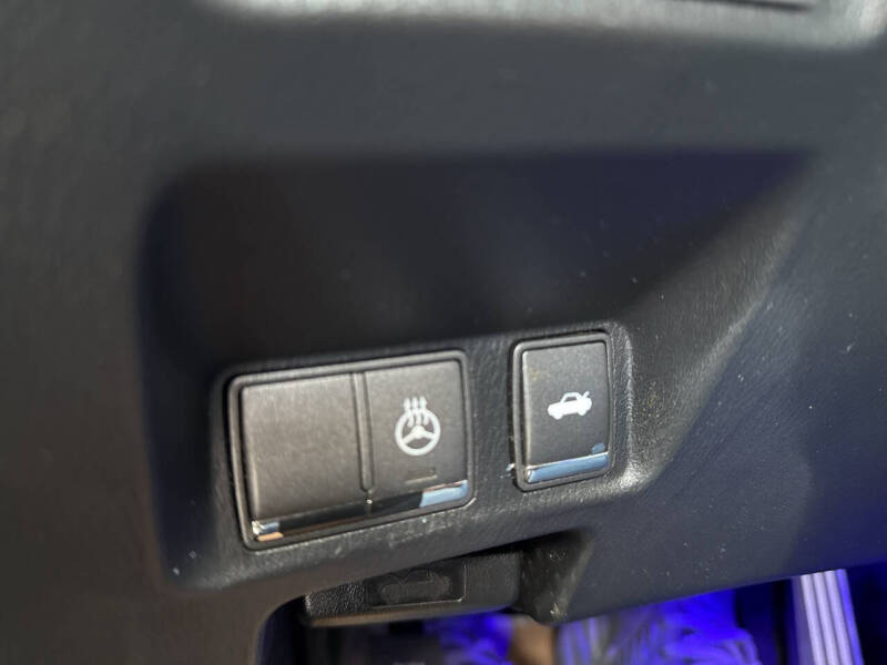 2015 Infiniti Q70 3.7