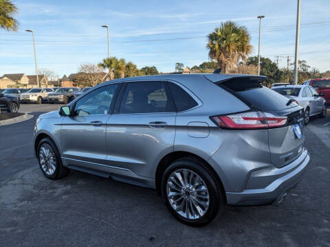 2024 Ford Edge Titanium