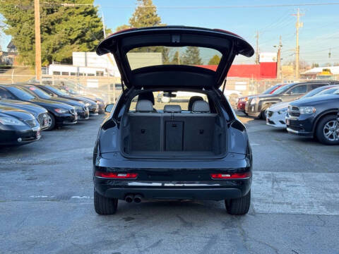 2017 Audi Q3 2.0T Premium