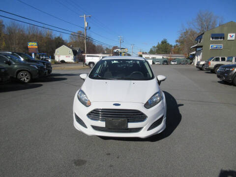 2015 Ford Fiesta SE
