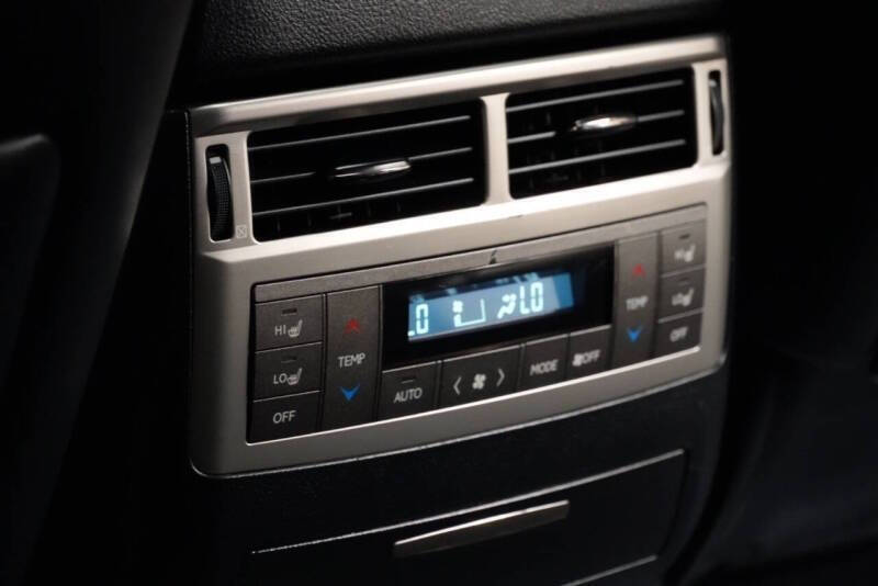 2014 Lexus LX 570