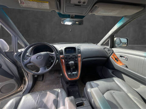 1999 Lexus RX 300