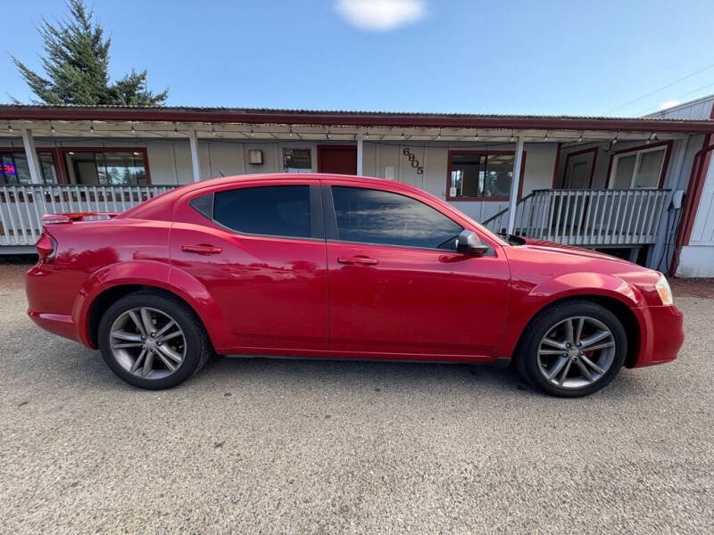 2012 Dodge Avenger SE