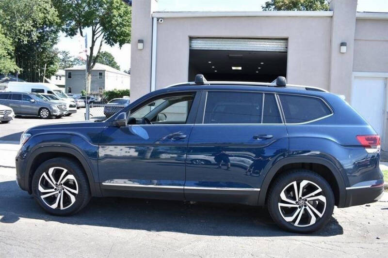 2024 Volkswagen Atlas Cross Sport SE