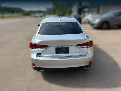 2017 Lexus IS 200t