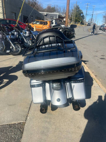 2019 Harley-Davidson FLHTKSE CVO LIMITED