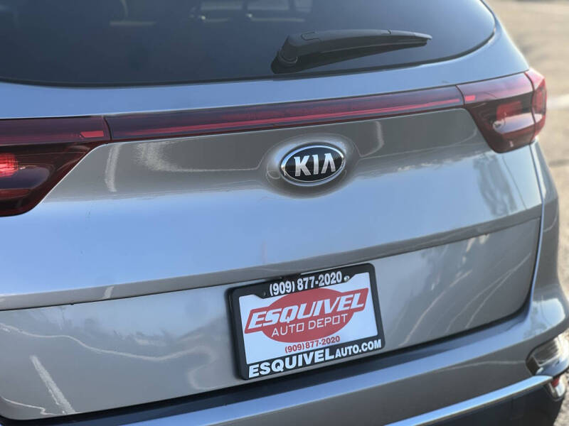 2022 Kia Sportage LX