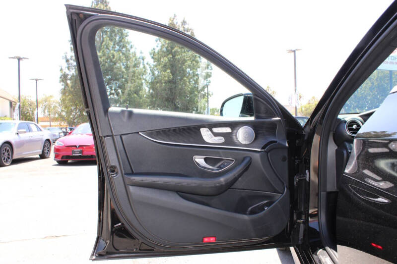 2019 Mercedes-Benz E-Class E 300