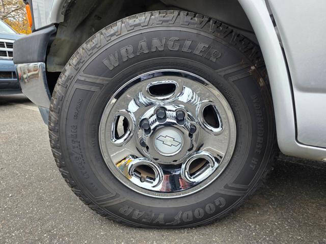 2017 Chevrolet Express LT 2500