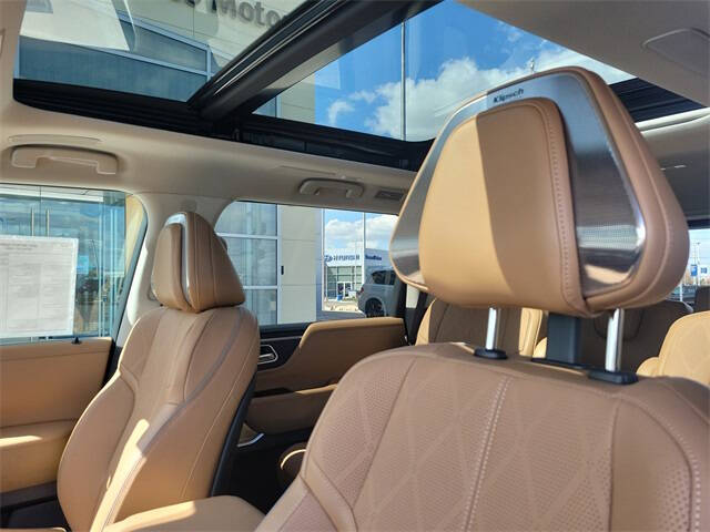 2025 Infiniti QX80 Sensory