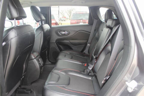 2022 Jeep Cherokee Trailhawk