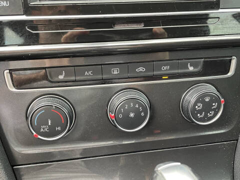 2020 Volkswagen Golf TSI