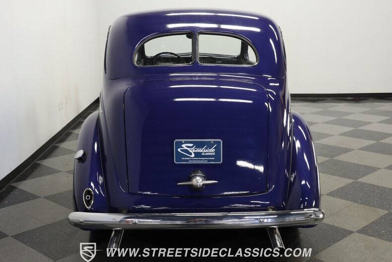 1938 Ford Tudor