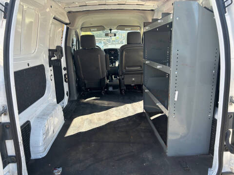 2017 Nissan NV200 S