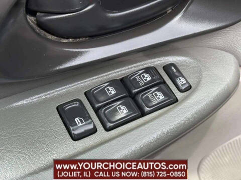 2004 Chevrolet TrailBlazer EXT LS