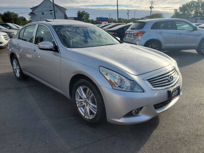 2011 Infiniti G25 Sedan x
