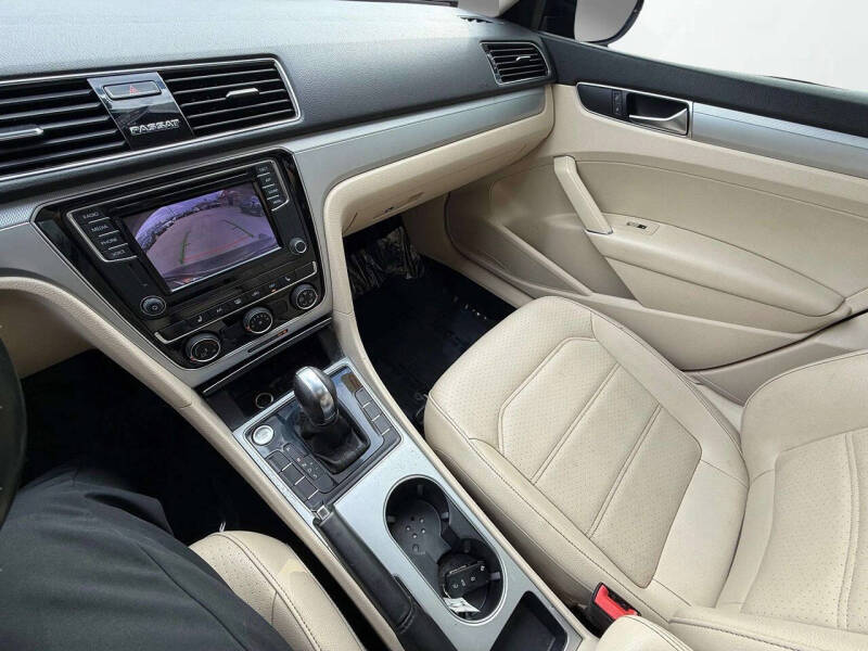 2019 Volkswagen Passat Wolfsburg