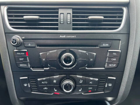 2010 Audi A4 2.0T quattro Premium