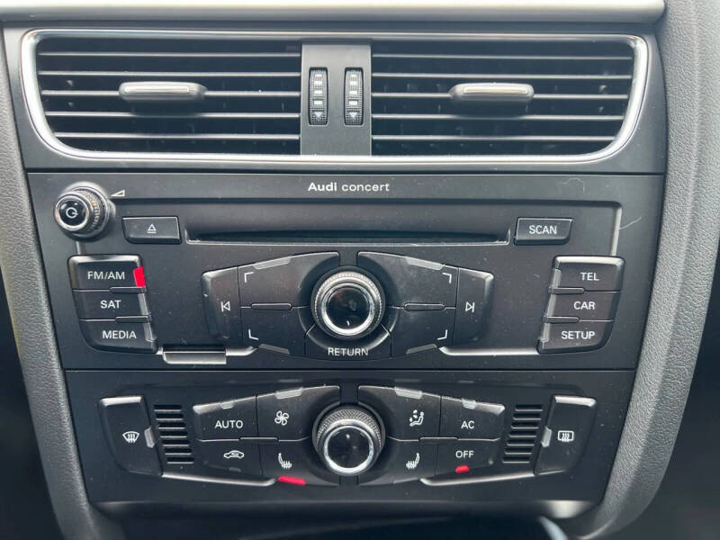 2010 Audi A4 2.0T quattro Premium