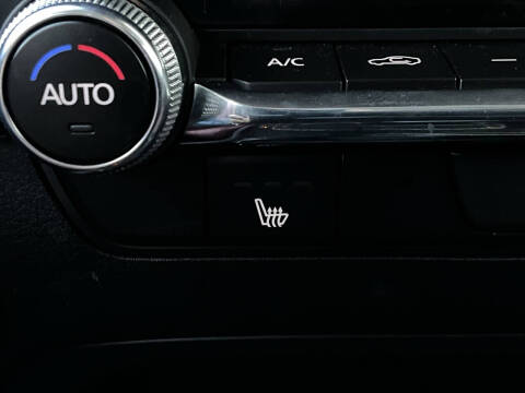 2025 Mazda Mazda3 Sedan 2.5 S Carbon Edition