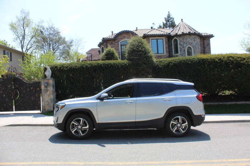 2021 GMC Terrain SLT