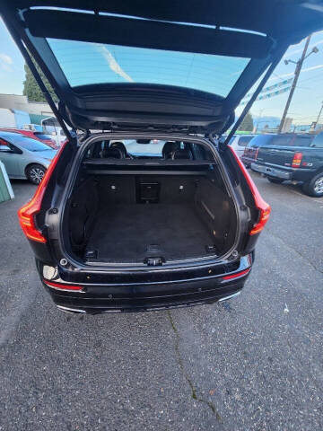 2018 Volvo XC60 T6 R-Design