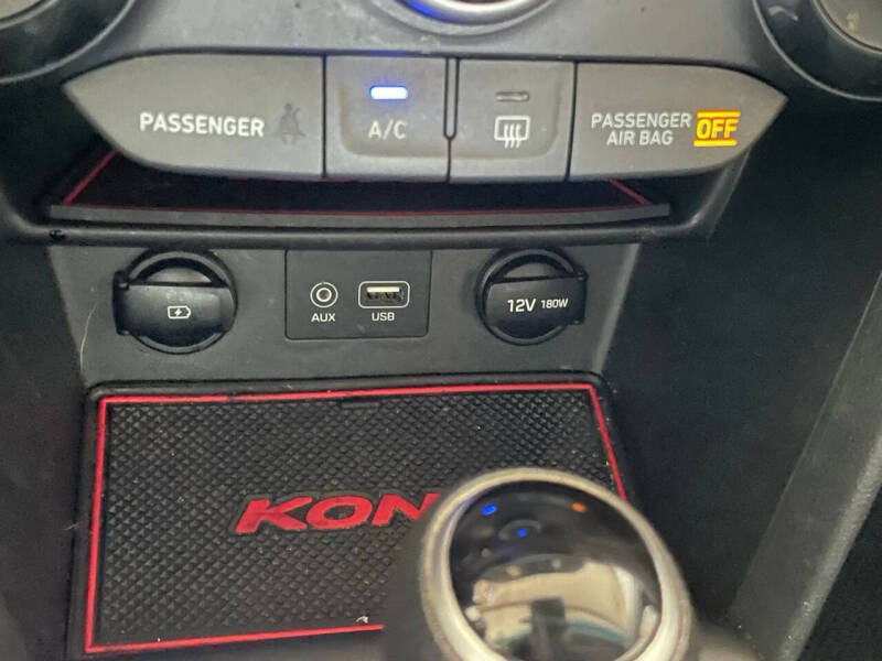 2021 Hyundai Kona SE