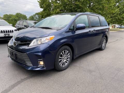 2018 Toyota Sienna for sale at VK Auto Imports in Wheeling IL