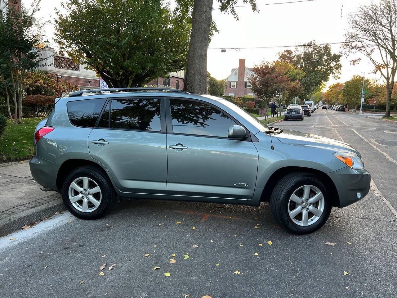 2008 Toyota RAV4 for sale at VLD HOLDING INC. in Brooklyn, NY