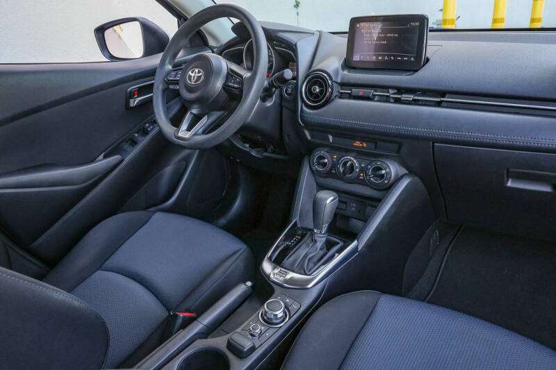 2019 Toyota Yaris LE