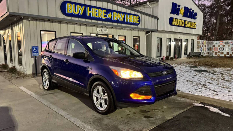 2016 Ford Escape S's photo