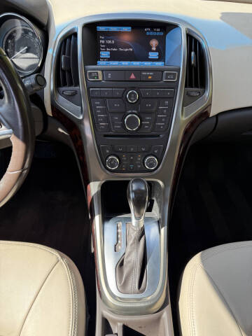 2012 Buick Verano Leather Group
