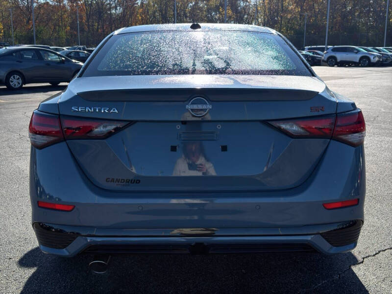 2025 Nissan Sentra SR
