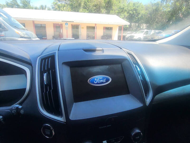 2019 Ford Edge SEL