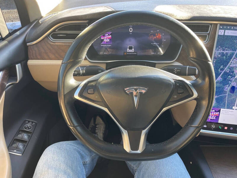 2016 Tesla Model X 90D