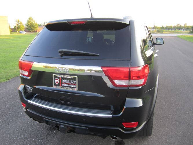 2011 Jeep Grand Cherokee Overland Summit