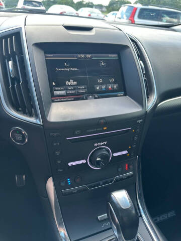 2015 Ford Edge Sport