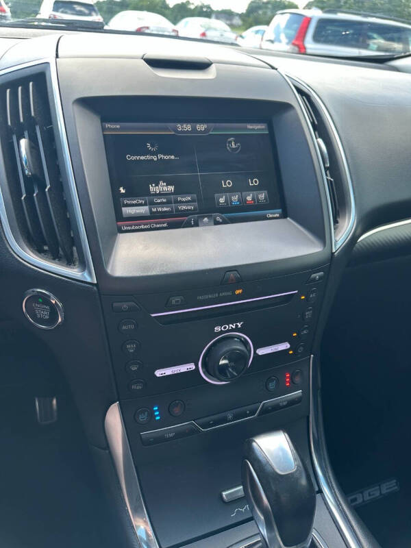 2015 Ford Edge Sport