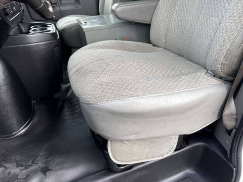 2019 Chevrolet Express 2500