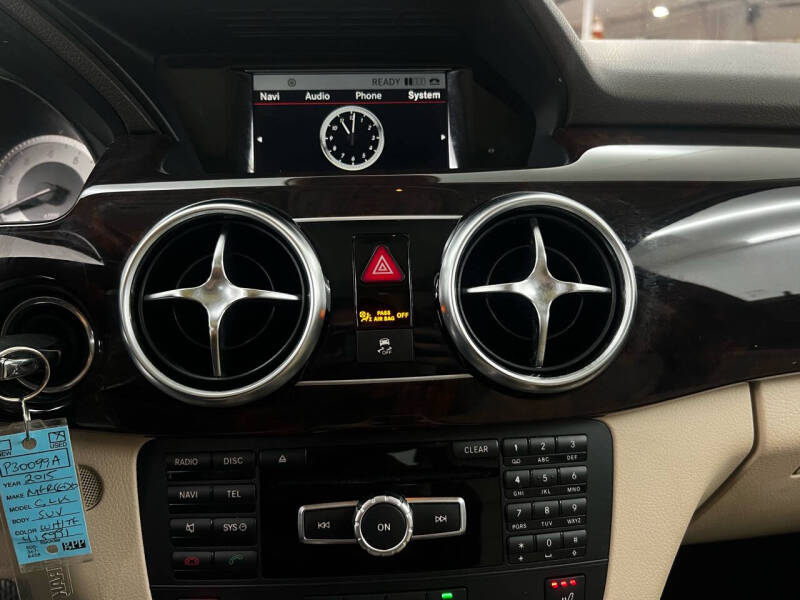 2015 Mercedes-Benz GLK-Class GLK350 photo 35