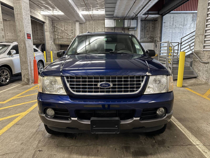 2005 Ford Explorer XLT