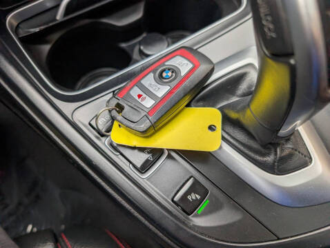 2018 BMW 3 Series 330i xDrive