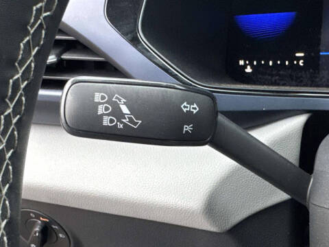 2022 Volkswagen Taos SE 4Motion