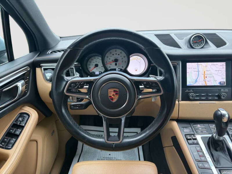 2017 Porsche Macan S
