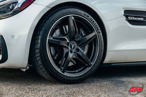 2017 Mercedes-Benz AMG GT