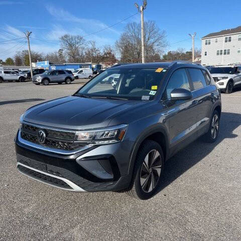 2024 Volkswagen Taos SE 4Motion