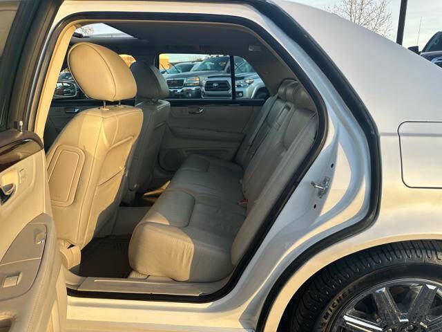 2011 Cadillac DTS Premium Collection