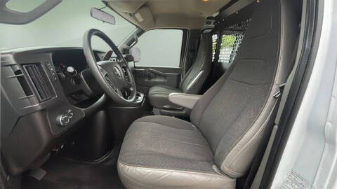 2024 GMC Savana 2500
