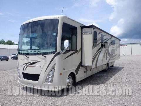 2017 Thor Industries Windsport - 34J Motorhome